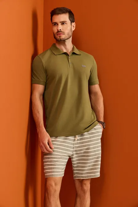 Bermuda Masculina Comfort Verde em Listras Puramania